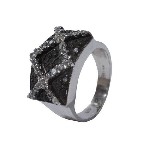 Γυναικείο δαχτυλίδι σε λευκό χρυσό Κ14 με μαύρα και λευκά ζιργκόν